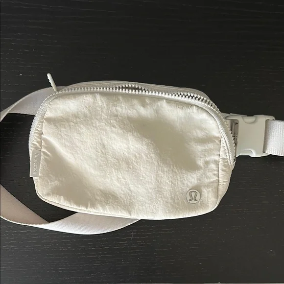 lululemon athletica | Bags | Lululemon Belt Bag Cream | Poshmark